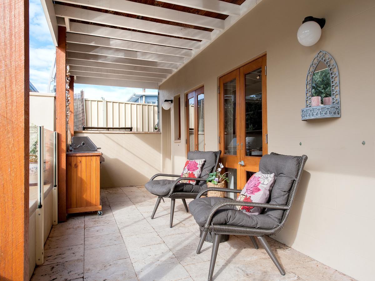 Shoal Bay Bed & Breakfast (Adults Only) Нелсън Бей Екстериор снимка